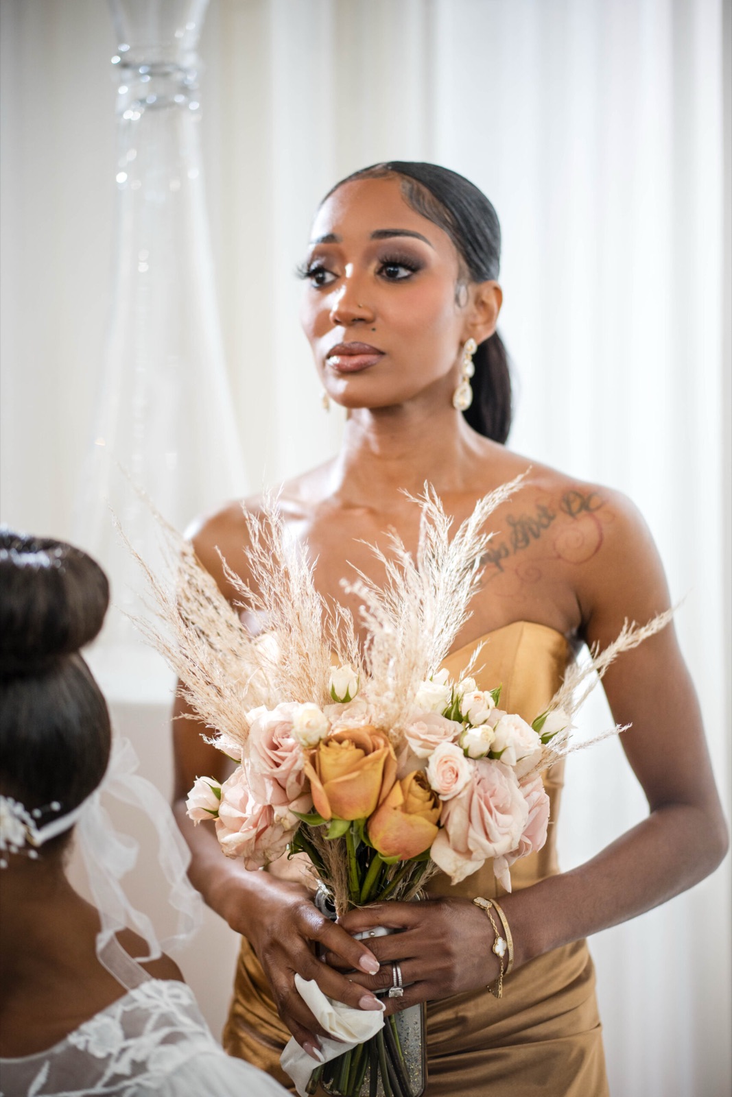 Bridal attendant
